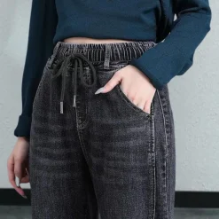 Broeken & Rokken Dames*Lucrezia - Casual damesjeans met verstelbaar koord voor de zomer