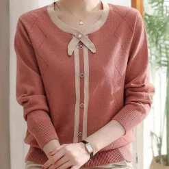 Truien & Vesten Dames*Malina - Tijdloze dames trui met eenvoudige elegantie voor de zomer Roze