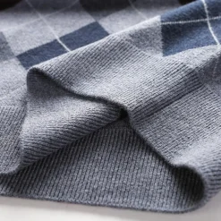 Truien & Vesten Heren*Manolis - Modieus mouwloos herenvest met V-hals voor de zomer