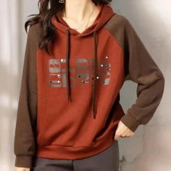 Truien & Vesten Dames*Margaretta - Trendy dameshoodie voor dagelijks gebruik, perfect voor de lente en zomer Bruin