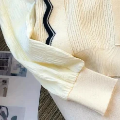 Truien & Vesten Dames*Marioria - Elegante Contrast Kraag Damestrui voor de Zomer Abrikoos