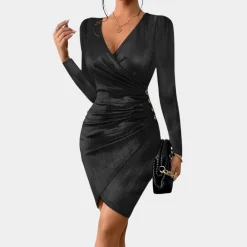 Jurken & Jumpsuits Dames*Matalia - Elegante damesjurk met v-hals voor de zomer