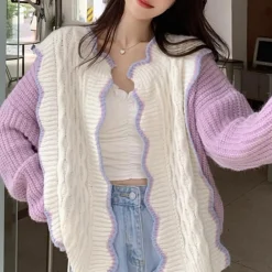 Truien & Vesten Dames*Melusina - Trendy en comfortabel gebreid damesvest voor de zomer Paars