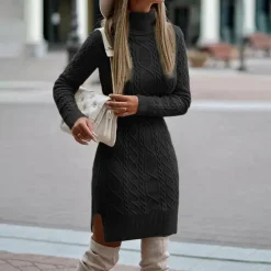 Truien & Vesten Dames*Nalani - Lange grof gebreide zomerjurk met col voor dames