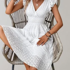 Jurken & Jumpsuits Dames*Noki - Luchtige zomerjurk voor dames Wit