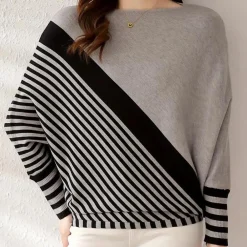 Truien & Vesten Dames*Oleda - Luxe gebreide zomerse trui voor elegante dagen