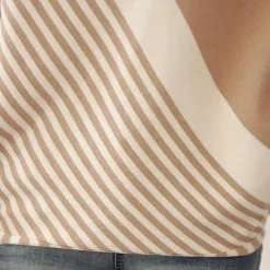 Truien & Vesten Dames*Oleda - Luxe gebreide zomerse trui voor elegante dagen