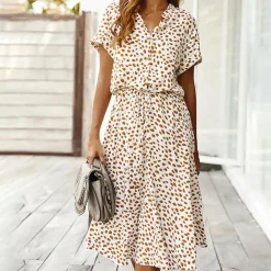 Jurken & Jumpsuits Dames*ORANE - Zomerse bedrukte v-hals jurk