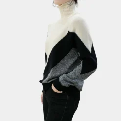 Truien & Vesten Dames*Philomela - Comfortabele trui voor dames Wit