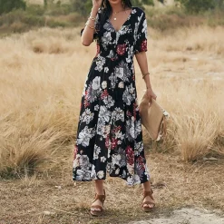 Jurken & Jumpsuits Dames*RAINA - Bloemen zomerjurk voor zonnige dagen