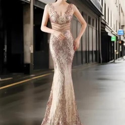 Jurken & Jumpsuits Dames*Raissa - Dames Lange Zomerjurk met Tijdloze Elegantie