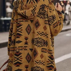 Jassen Dames*Rikkert - Warme damesjas met capuchon Camel