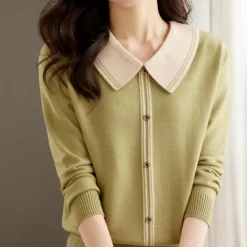 Truien & Vesten Dames*Rosica - Modieuze Zomerse Damestrui met Kraag en Knopen