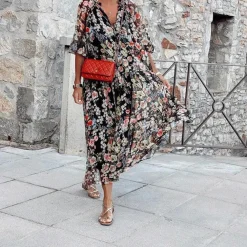 Jurken & Jumpsuits Dames*SABIHA - Elegante lange zomerjurk Zwart