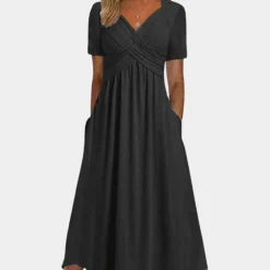 Jurken & Jumpsuits Dames*Selby - Elegante dames zomerjurk met v-hals voor zonnige dagen