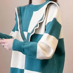 Truien & Vesten Dames*SELGA - Stijlvolle Lente/Zomer Trui voor Dames Blauw