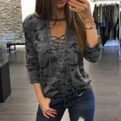 Truien & Vesten Dames*Sidonia - Stijlvol en Comfortabel Camouflage Zomersweatshirt