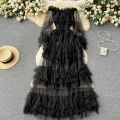 Jurken & Jumpsuits Dames*Stella - Zomerse feestjurk van mesh voor dames