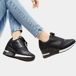 Damesschoenen*Stijlvolle zomersneakers met sleehakken