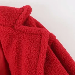 Jassen Dames*Szilard - Knusse en modieuze pluizige damesjas