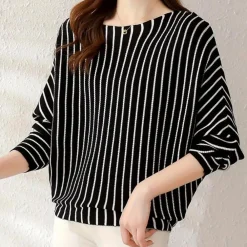 Truien & Vesten Dames*Szonja - Modieus gestreepte damestrui voor de zomer