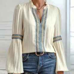 Blazers & Blouses Dames*Teodora - Luxe Dames V-hals Zomerblouse met Ruches Wit