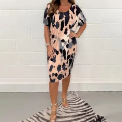 Jurken & Jumpsuits Dames*TIANA - Modieuze veelkleurige zomerjurk