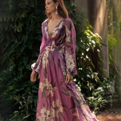 Jurken & Jumpsuits Dames*TORILL - Elegante maxi-jurk voor de zomer Paars