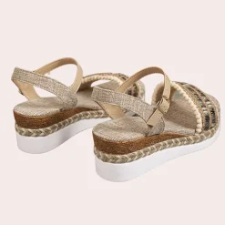 Damesschoenen*Trendy zomerse damessandalen met sleehak voor zonnige dagen Bruin