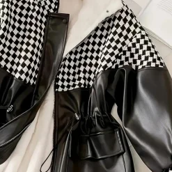 Jassen Dames*Tunde - Luxe pluche damesjack Zwart