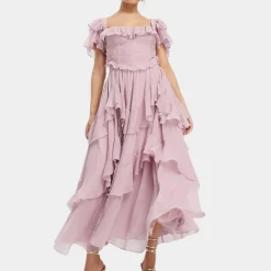 Jurken & Jumpsuits Dames*Ula - Elegante Zomerjurk met Laagjes voor Dames