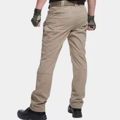 Broeken Heren*Umberto - Lichte cargo herenbroek met meerdere zakken voor de zomer