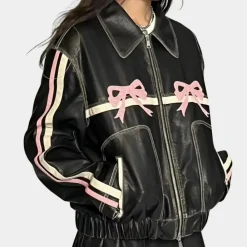 Jassen Dames*Ursuline - Klassiek damesjasje met luxe strikdetail voor de zomer