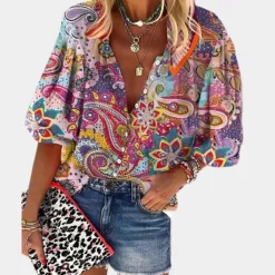 Blazers & Blouses Dames*Vire - Luchtige damesblouse met paisleyprint voor de zomer