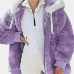 Jassen Dames*Warme damesjas met capuchon