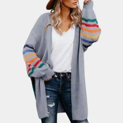 Truien & Vesten Dames*Zomerse damescardigan met regenboogprint