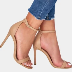 Damesschoenen*Zomerse dameshakken met enkelbandje Abrikoos