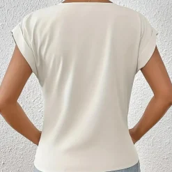Topjes & Shirts Dames*Zomerse dameshemd met v-hals