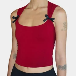 Topjes & Shirts Dames*Zomerse klassieke damestop met lint