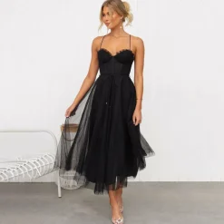 Jurken & Jumpsuits Dames*ZORA - Zomerse feestelijke midi jurk voor dames